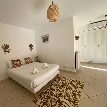 Camille Joli Clim Centre * Ментона