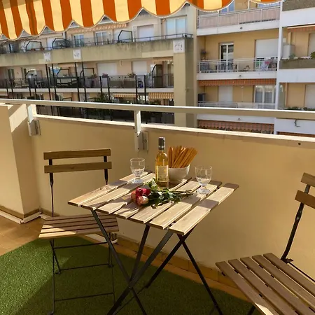 Camille Joli Clim Centre Апартаменты *