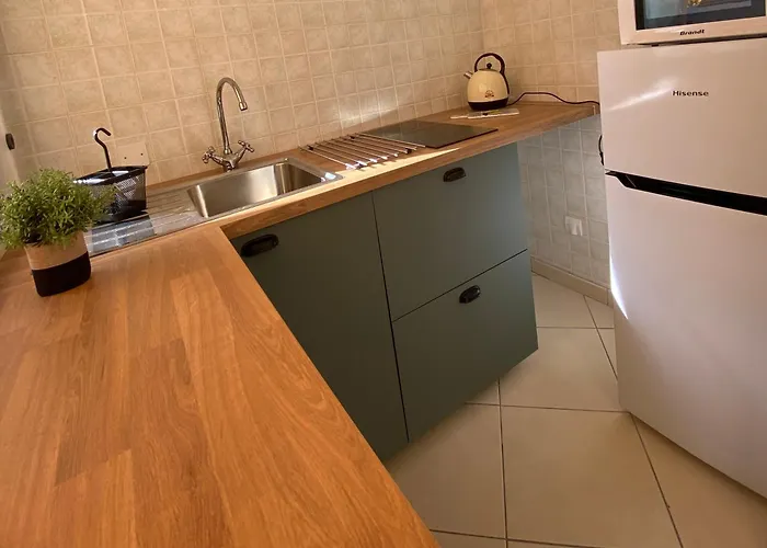 Camille Joli Clim Centre Μεντόν