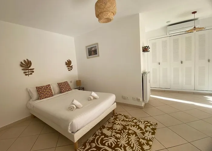 Camille Joli Clim Centre * Μεντόν