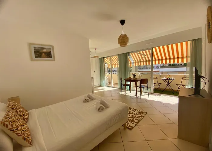 Διαμέρισμα Camille Joli Clim Centre *